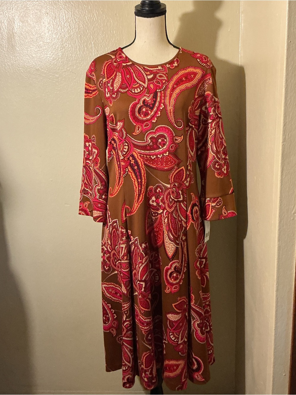 Donna Morgan Dress Size 16 NWT Brown Red Paisley 3/4 Sleeve A-Line Stretch Midi - Picture 3 of 9